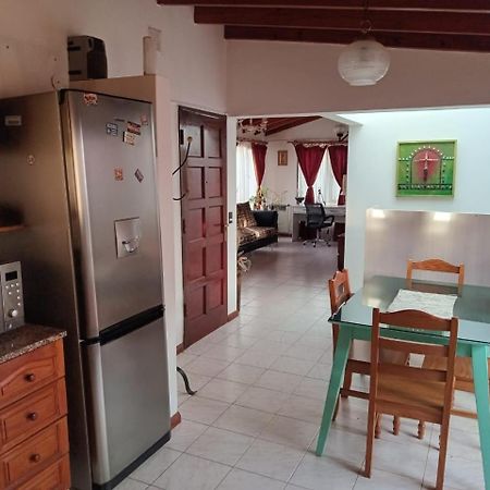 Para Toda La Familia Apartman Puerto Madryn Kültér fotó